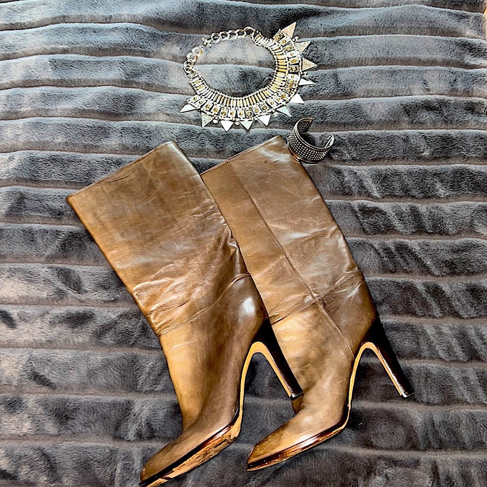 BCBG MAXAZRIA